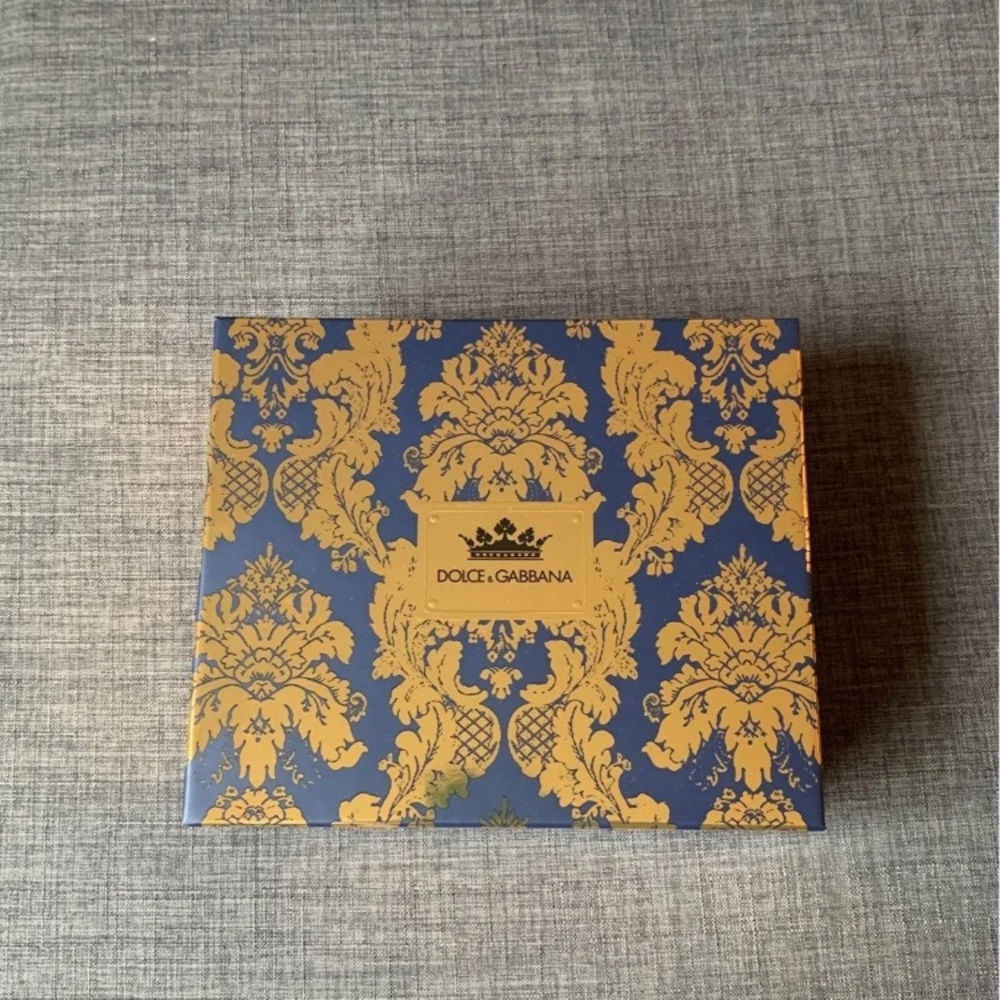 Dolce & Gabbana paper box original